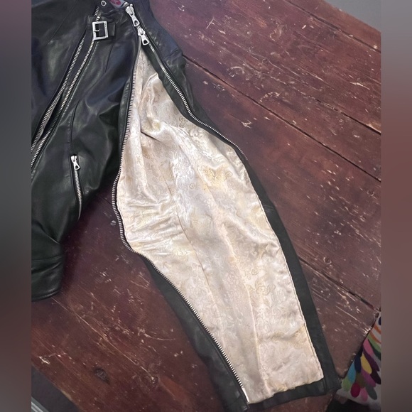 Parasuco Moto Leather Jacket - Picture 9 of 17